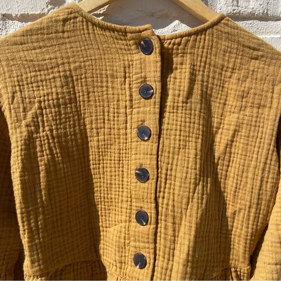 Madewell | Lightspun Button-Back Peplum Top | XXS - Picture 5 of 11